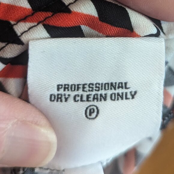 Calvin Klein Sleeveless Size Small Tunic in Black/Red/White/Tan - Picture 4 of 9